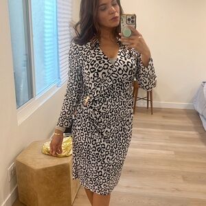 Beautiful New Jones New York Wrap Dress 👗